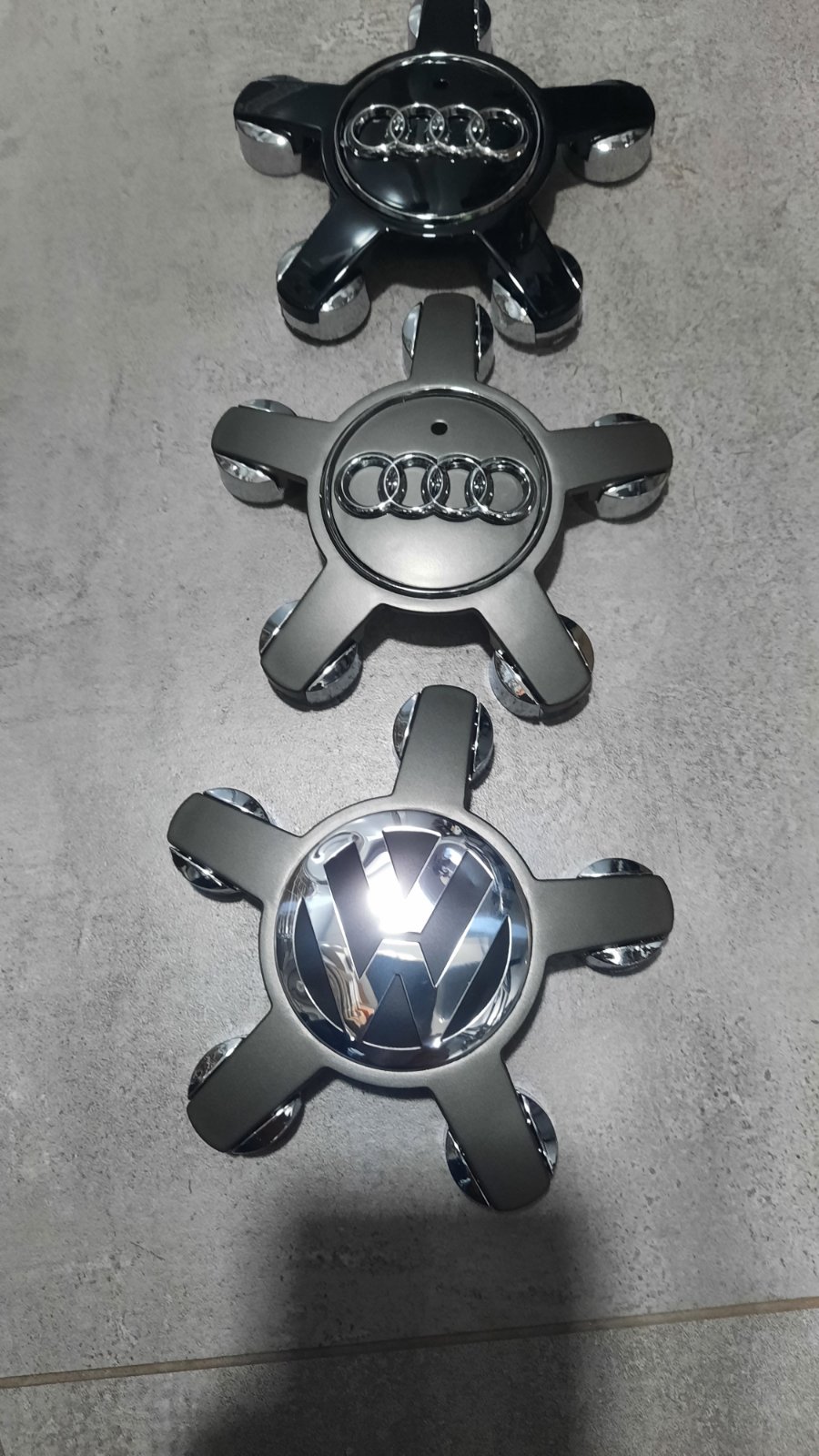 CEPOVI ZA ALU FELNE AUDI A4,6 OD 04-